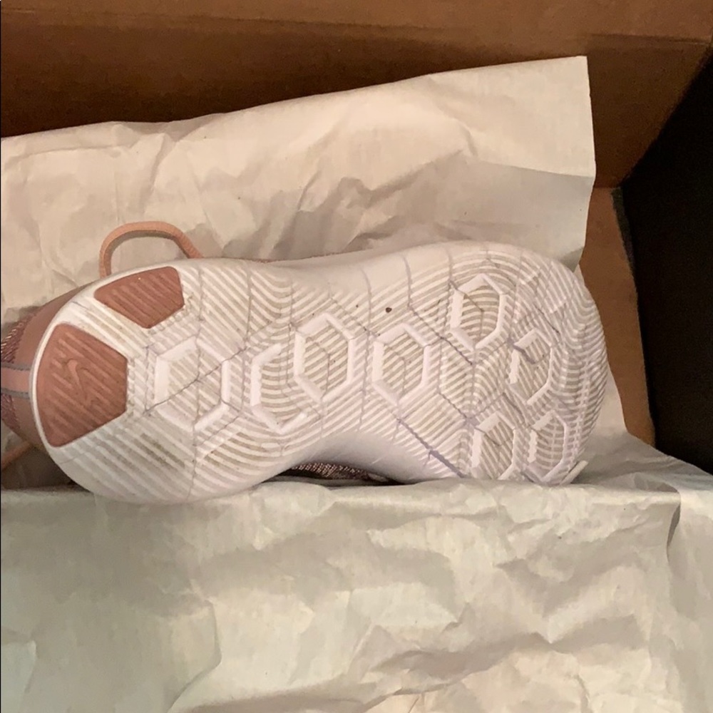 Shoes - Picture 2 of 2